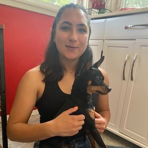 Meet your Posher, Sara